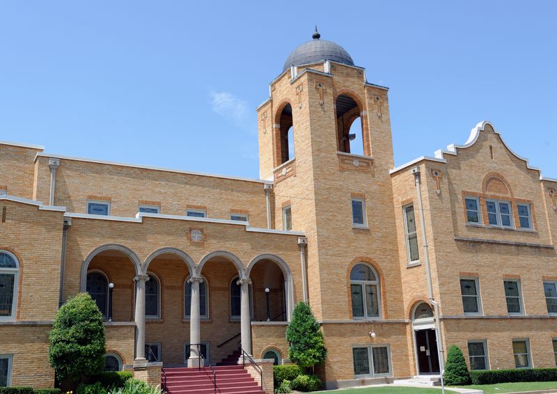 Quality Education Without Private School Price Tags