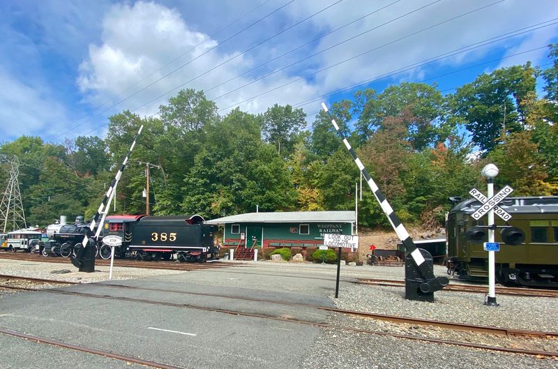 Seasonal Train Rides Through Morris County Countryside