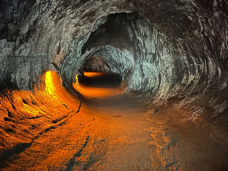 Hawai?i Volcanoes National Park