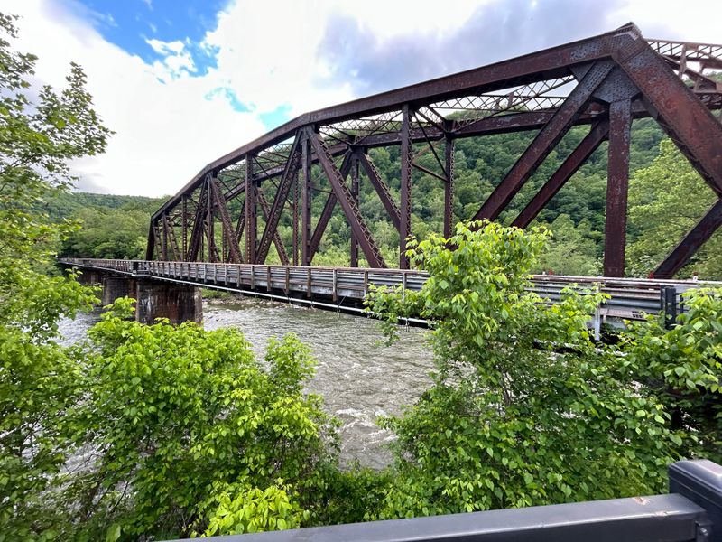 Roads That Keep Crowds Away