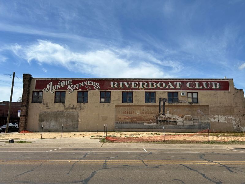 Jefferson: Sharing Historical Stories