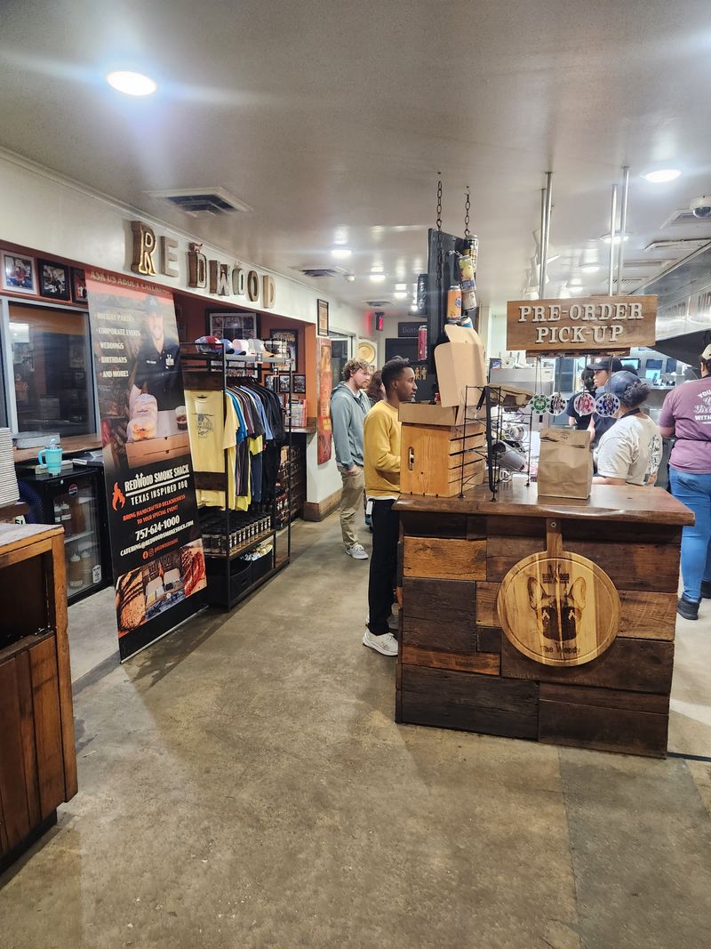 Community Favorite That Supports Local