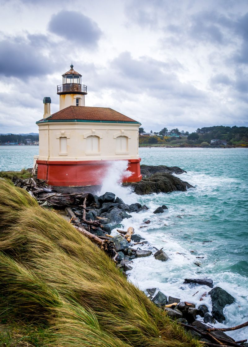 Coquille River Lighthouse: Command Center During the Flames