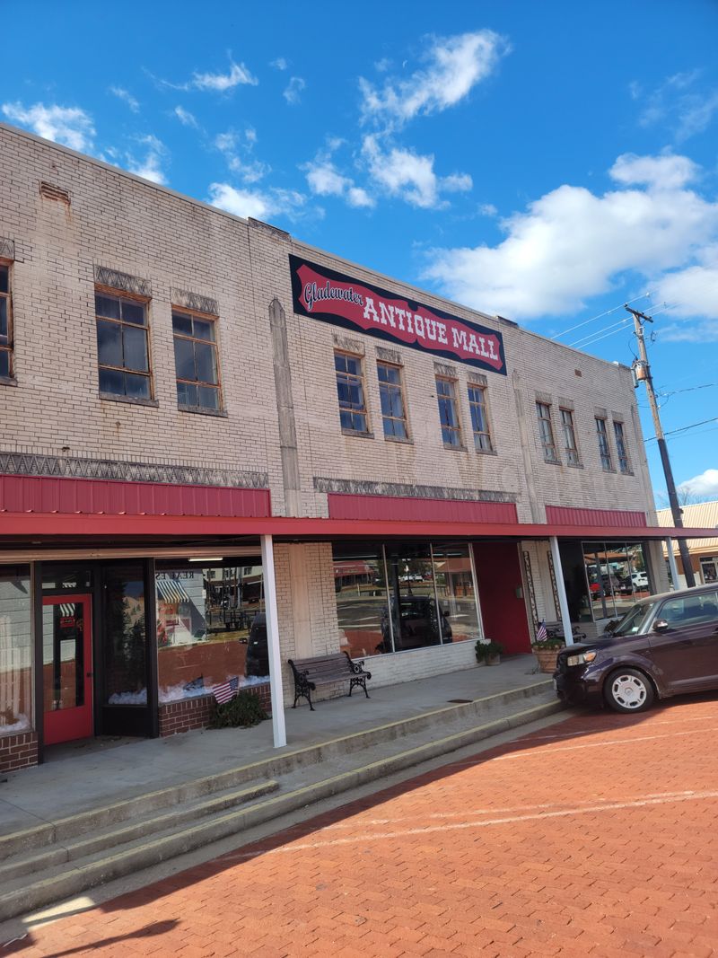 Gladewater Antique Mall