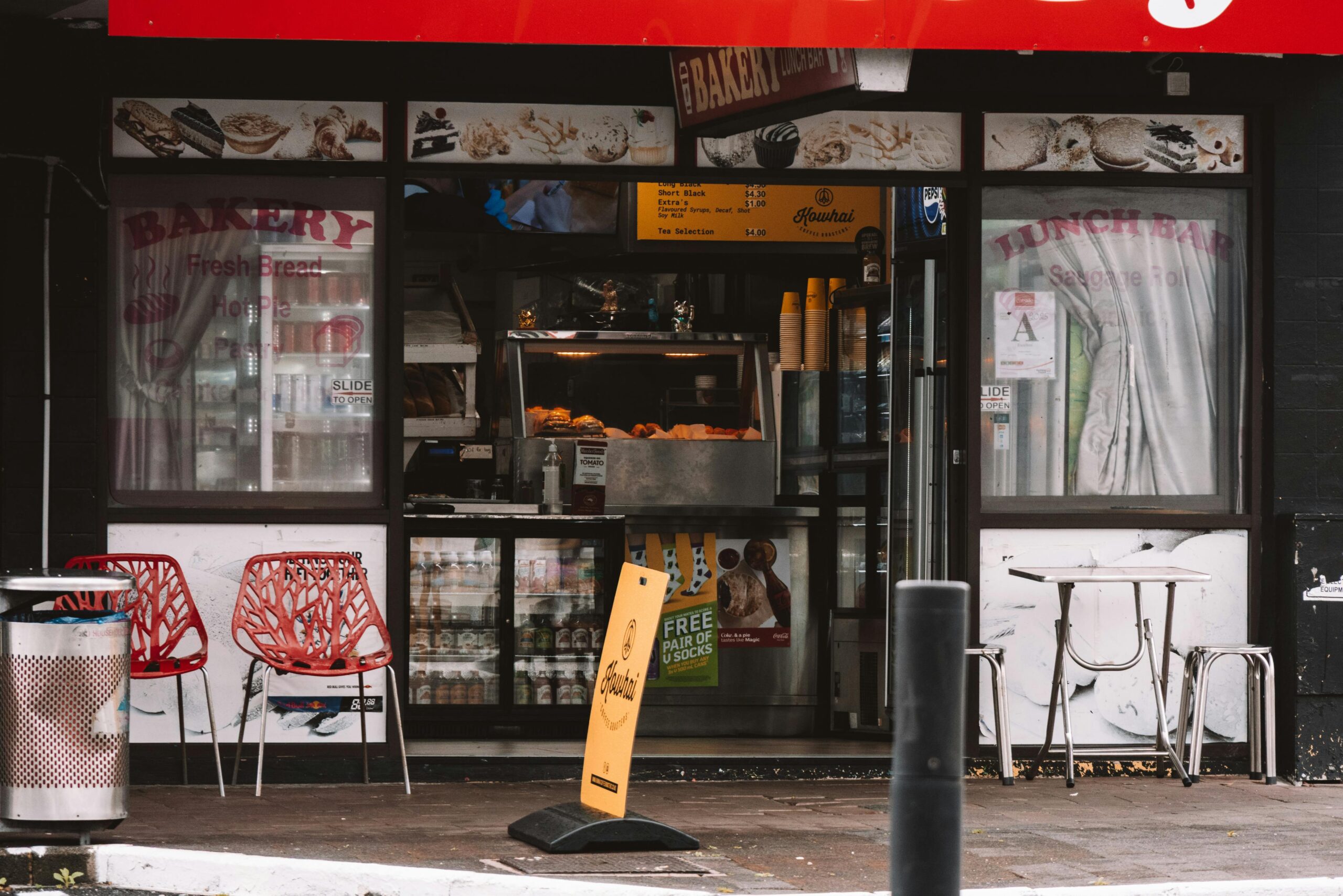 One of New Zealand's many independently owned local eateries. Photo c. Callie Kirkwood for pexels.