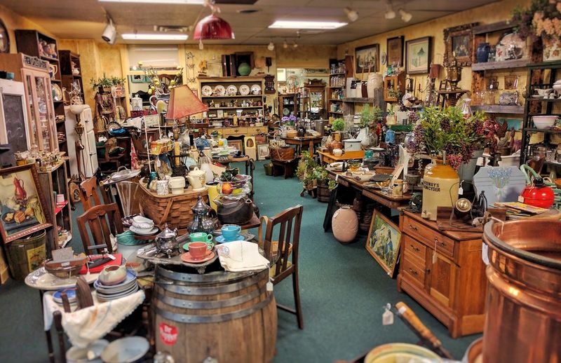 Vintage Finds That Cover Every Era