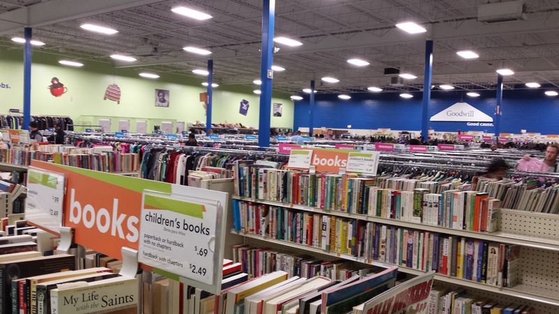 Goodwill (North Keystone Avenue) - 7150 N Keystone Ave, Indianapolis, IN 46240