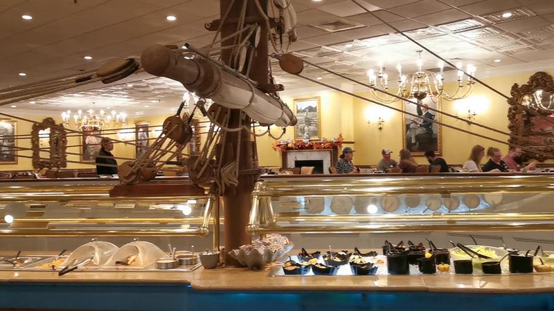 Captain George's Seafood Restaurant