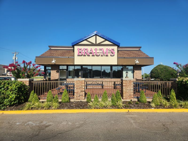 Drive-Thru Culture Meets Small-Town Service Expectations