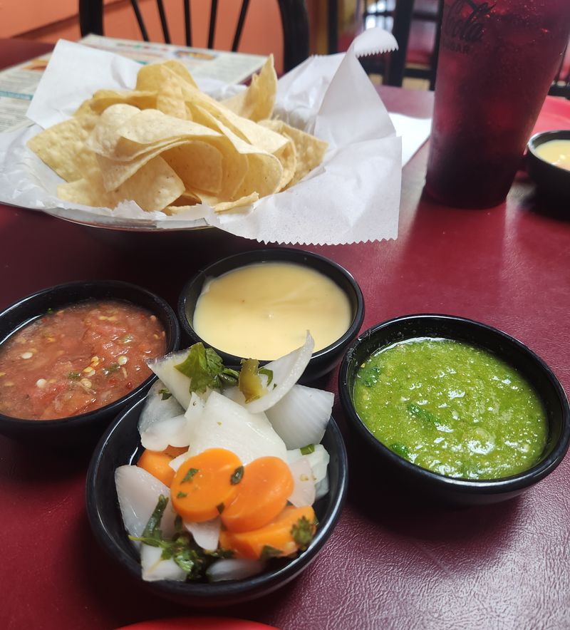 Complimentary Starters That Set the Tone