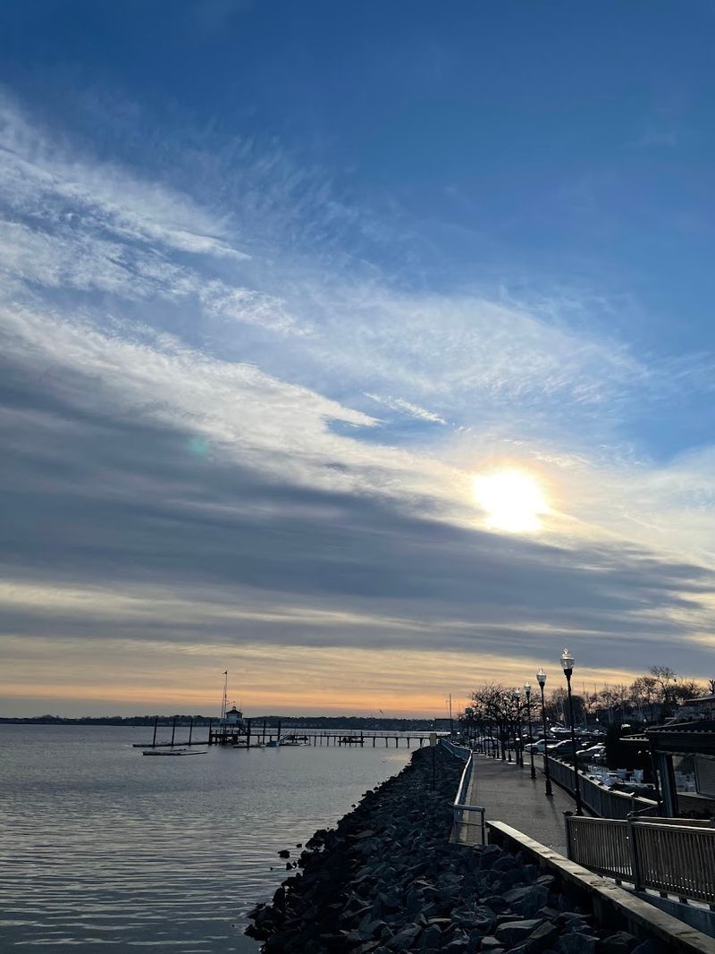 Waterfront Views That Actually Earn The Hype