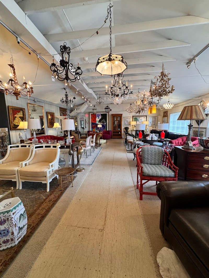 Over 20 Vendors Under One Roof