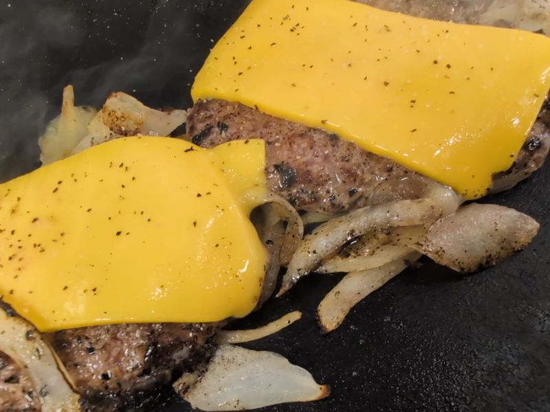 The Onion-Grilled Smash Burger Method Is Unlike Anything Else