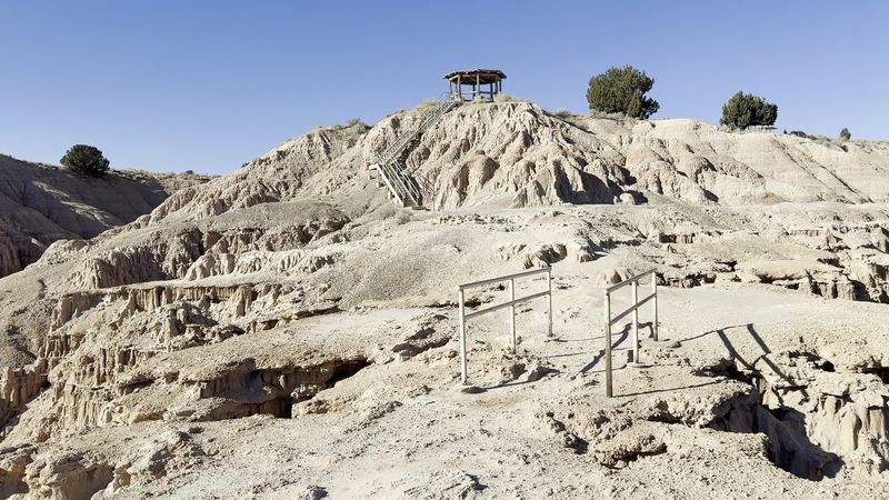 The Short Miller Point Trail With Big Payoff Views