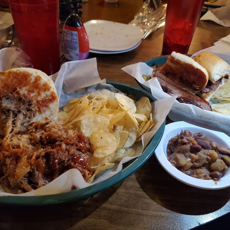 A Menu That Respects Tradition Without Being Boring