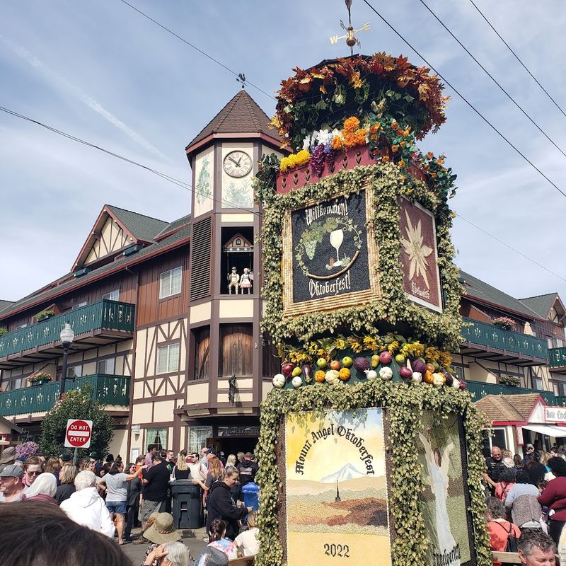 The Tallest Glockenspiel in America