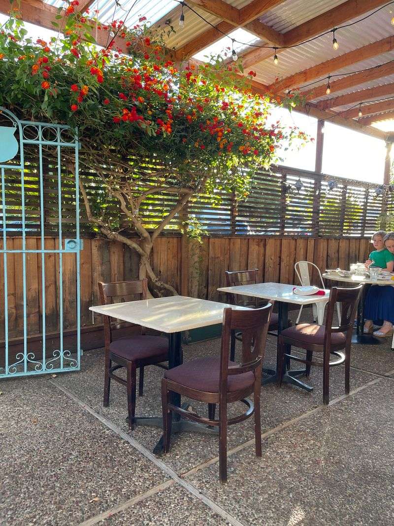 A Place People Recommend Without Hesitation