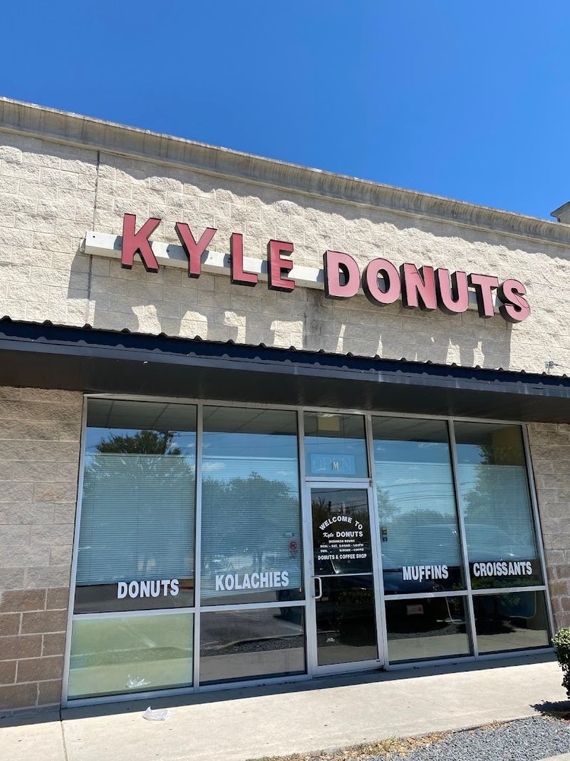 Kyle Donuts, Texas
