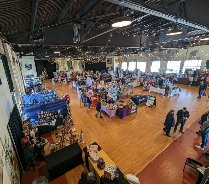 Early Morning Shopping Tips and Parking Advice