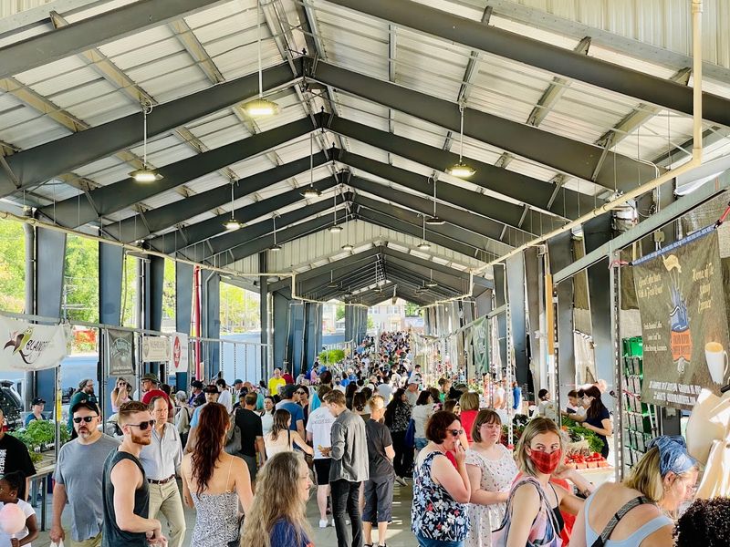 Fulton Street Farmers Market (Grand Rapids)