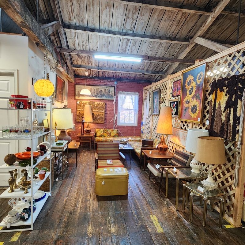 Furniture And Americana With Real Age And Weight