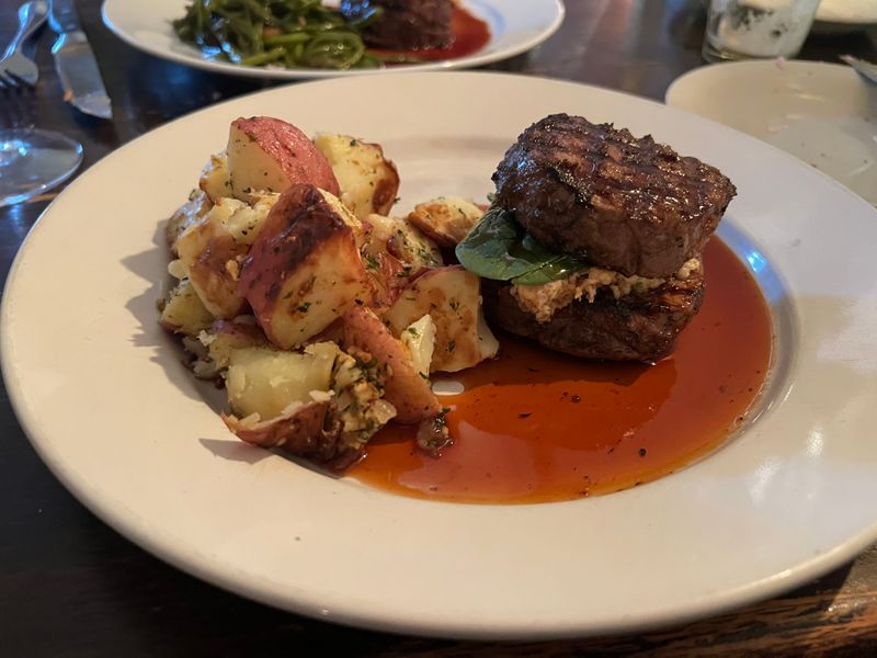 Signature Entrees That Impress