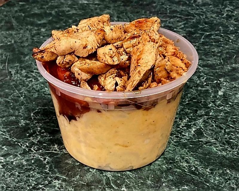 Buffalo Chicken Mac with Just the Right Kick