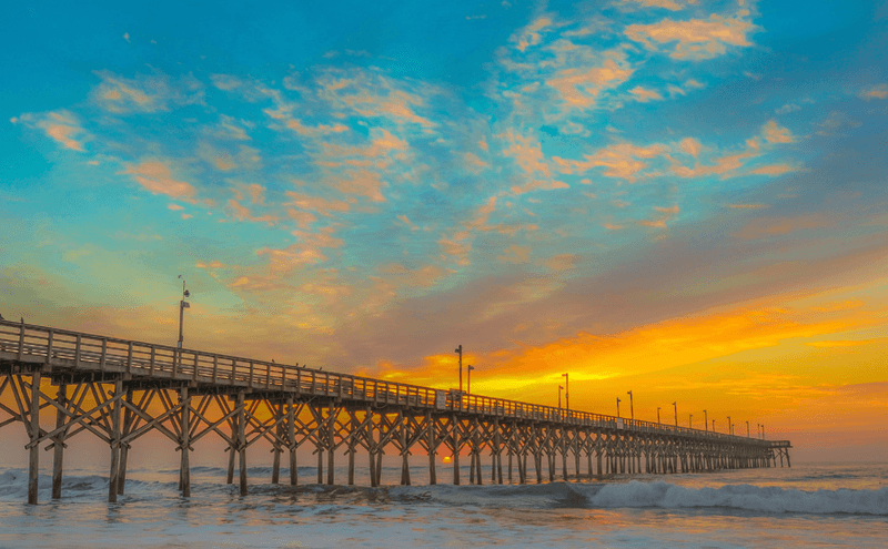 The Simple Pier Etiquette That Stops Railing Wars Before They Start