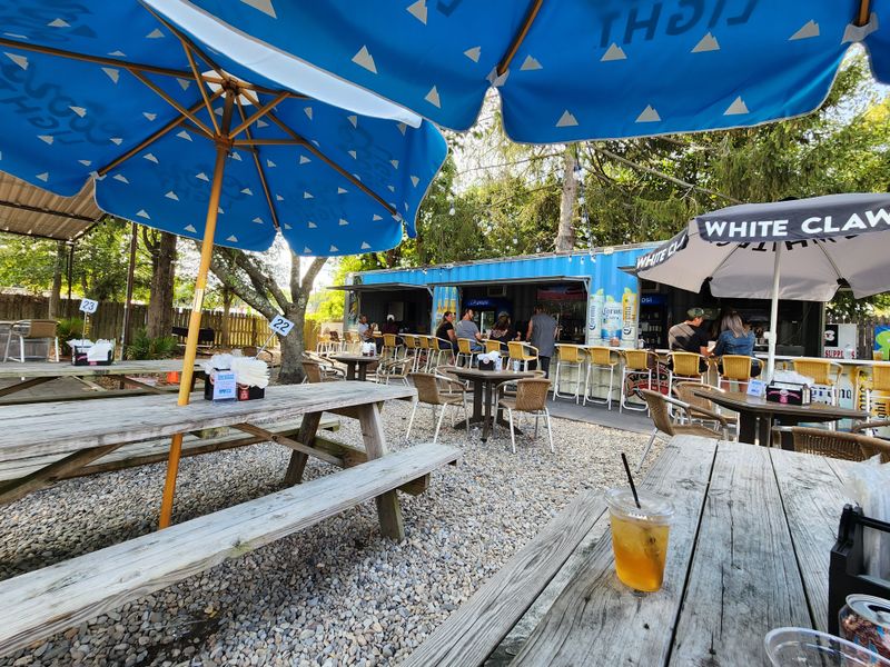 Woody's Roadside Tavern, New Jersey
