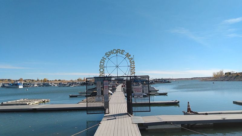 North Shore Marina Cabins
