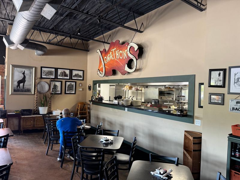 Jonathon's Forestwood, Texas