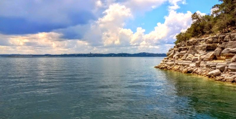 Swimming Spots Around the Lake and How to Find a Quiet One