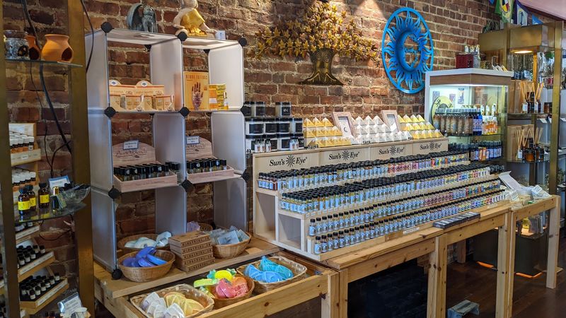 Candles That Set the Mood for Intention and Reflection