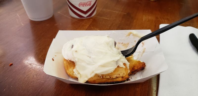 Cinnamon Rolls That Deserve Their Own Fan Club