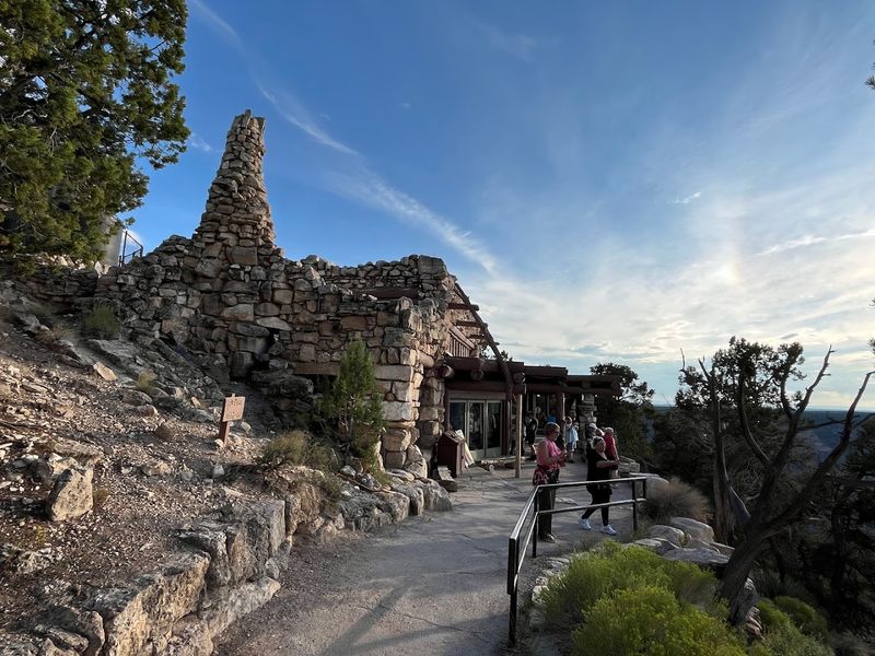 Hermit Trailhead (Grand Canyon South Rim) 