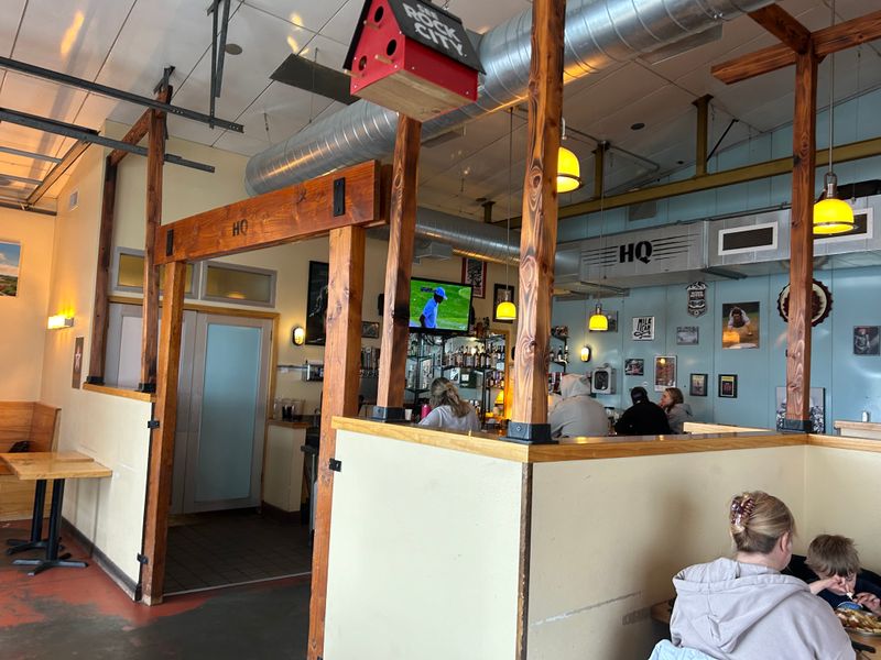 HQ Southern BBQ In Evansville