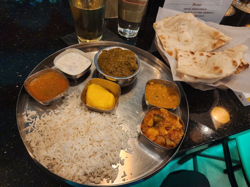 Fresh Naan and Appetizers