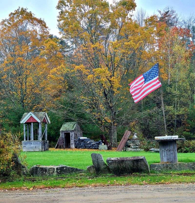 Photo Spots That Look Like A Vintage Postcard