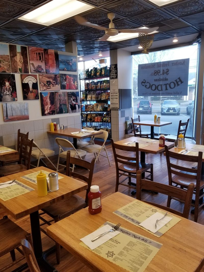 Rugelach and Bakery Treats That Sweeten the Deal