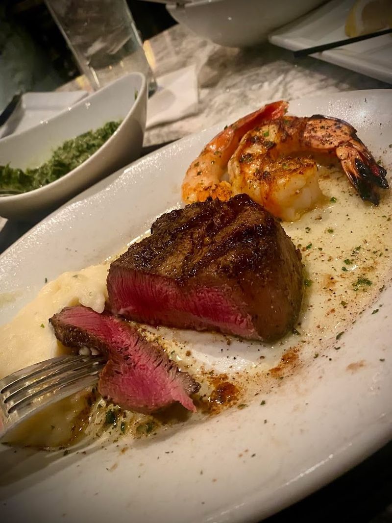 Special Touches That Transform Meals Into Memories