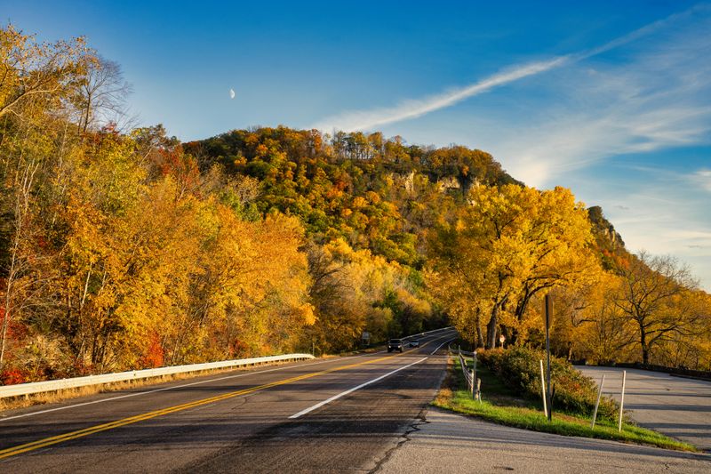 Fall Color That Rivals New England Fall Color That Rivals New England