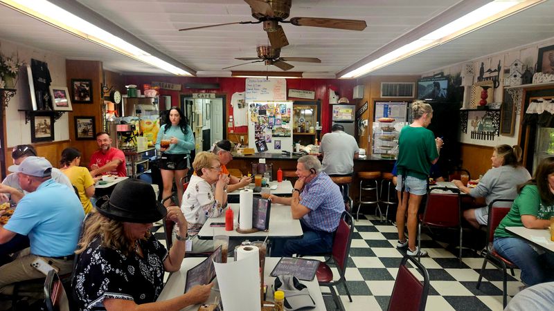 Pie That Stops Conversations