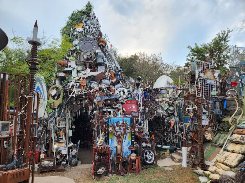 Cathedral of Junk, Austin