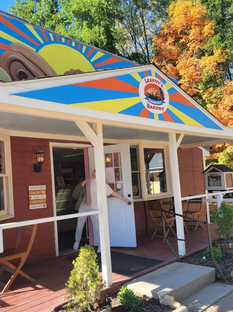 Leavitt’s Country Bakery 