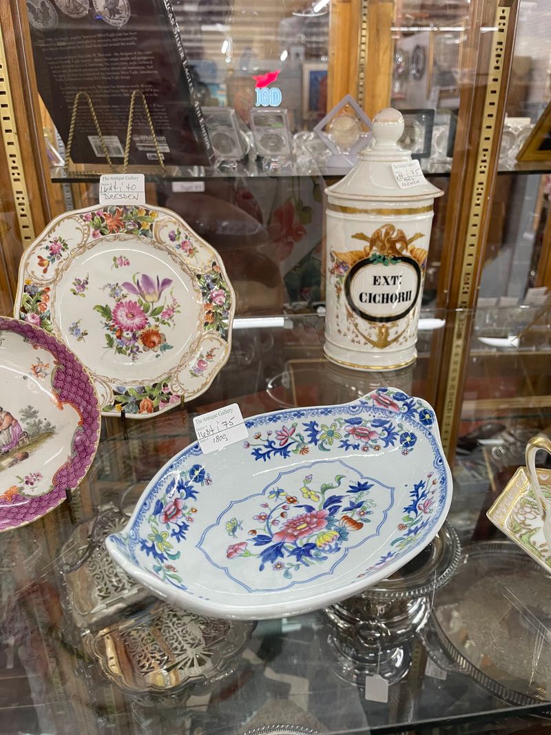 Glassware and China Sets That Complete Your Table