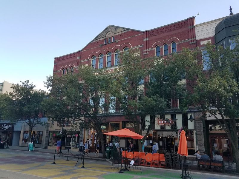 Downtown Strolls That Turn Into An All-Day Habit