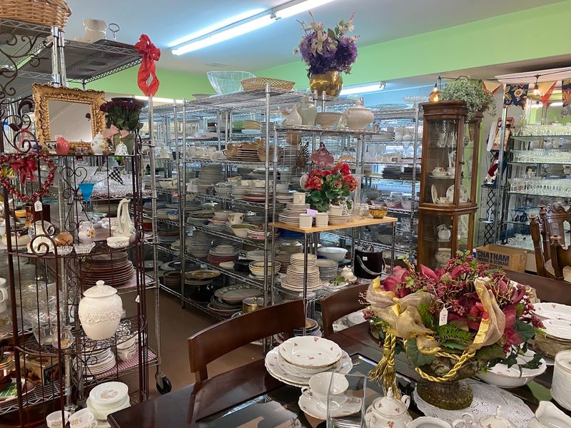 Housewares and Kitchenware That Make Every Shelf Worth Checking Twice