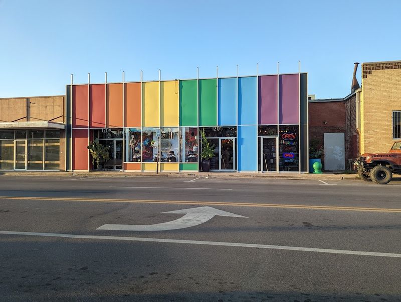 The Experience of Getting Completely Lost Inside