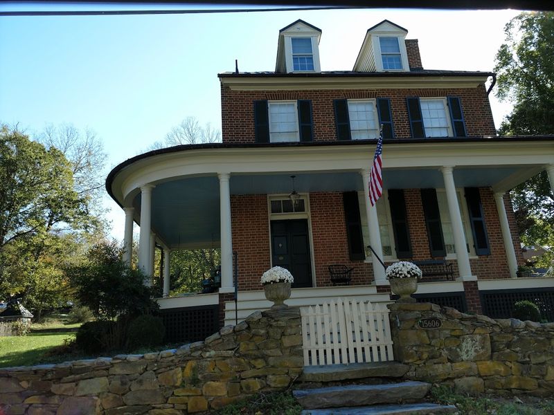 18th-Century Homes Still House Families Today