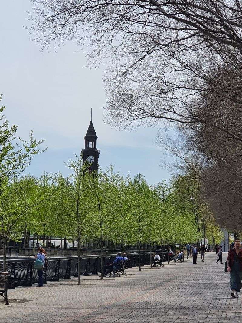 Hoboken: Washington Street